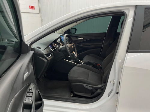 Chevrolet Onix plus 1.0 Lt 4p