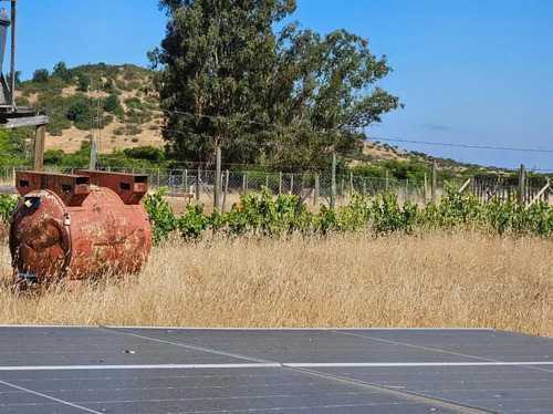 Parcela Con Agua Y Luz A 130 Kms De Santiago