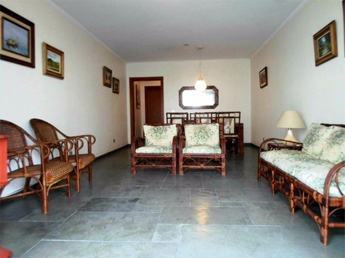 Imagem 1 de 9 de Guarujá Pitangueiras - Apartamento Localizado A 200 Metros Da Praia. - Ap1269 - 34707362