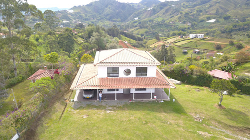 Finca El Peñol (oriente Antioqueño)