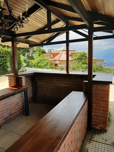 Imagen 8 de 10 de En Venta Comoda Casa En Lugar Privilegiado