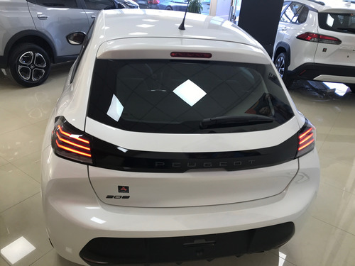 Peugeot 208 1.6 Allure At