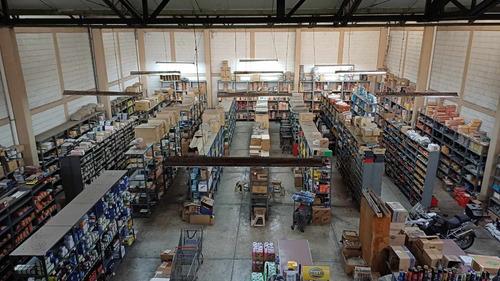 Excelente Bodega En Escandon Con Area De Oficinas Y Estacionamientos