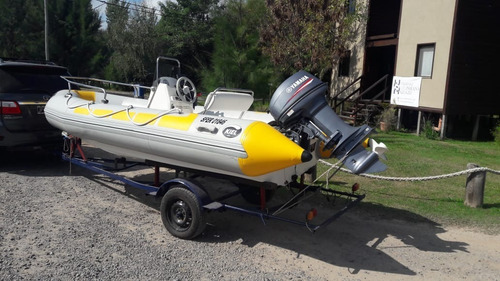 Imagen 9 de 10 de Semirrigido Kiel 4,60 Yamaha 40 Hp Trailer 9 Hs Uso Titular