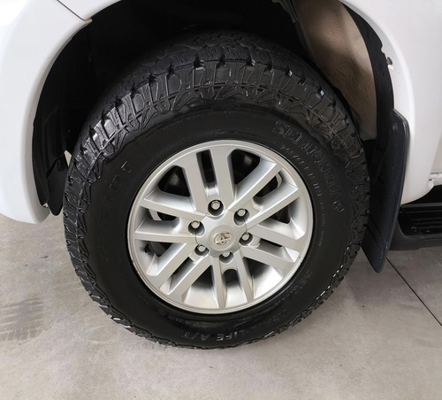 Toyota Hilux 2.7 SRV 4X4 CD 16V FLEX 4P AUTOMÁTICO