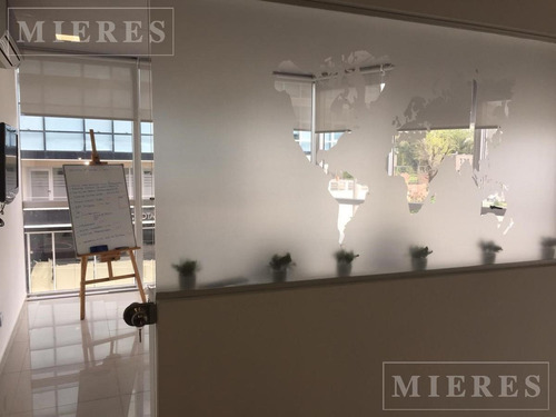 Imagen 12 de 20 de Muy Linda Oficina En Venta En Primer Piso En Agora Iii