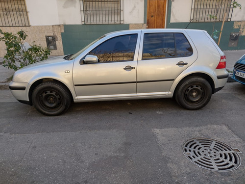 Volkswagen Golf 1.6 Comfortline