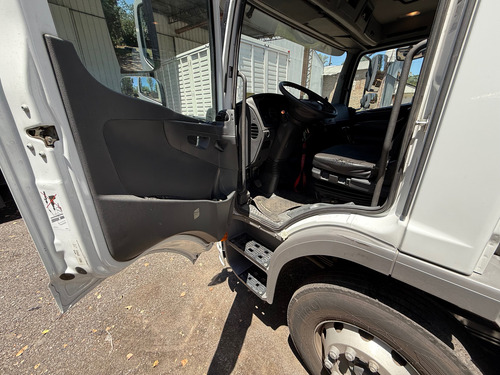 Mercedes Benz Atego 1721 48 C/caja Todo Puerta