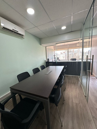 Arriendo Oficina 5 Privados, Sala De Reuniones, 2 Baños