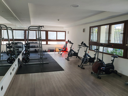 Sucre. Departamento 3 Dormitorios, Excelente Conectividad