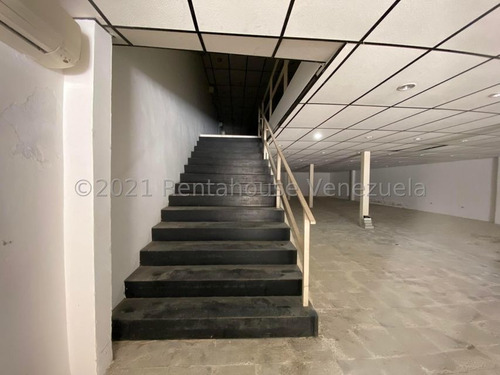 Imagen 8 de 16 de Venta Local Los Dos Caminos 22-13536-y Ymanol Elizalde 0414-3227631