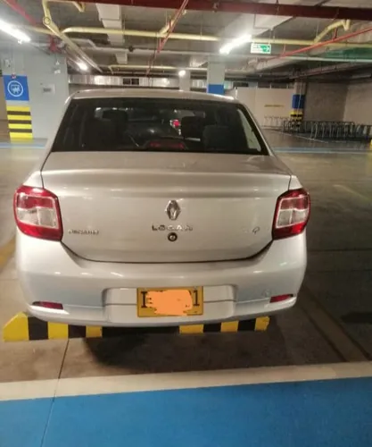 Renault Logan 1.6 Privilege / Intens
