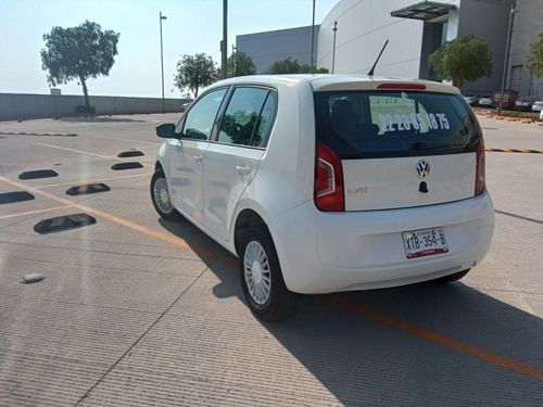 Volkswagen Up! 2016 1.0 Move Up Mt 5 P