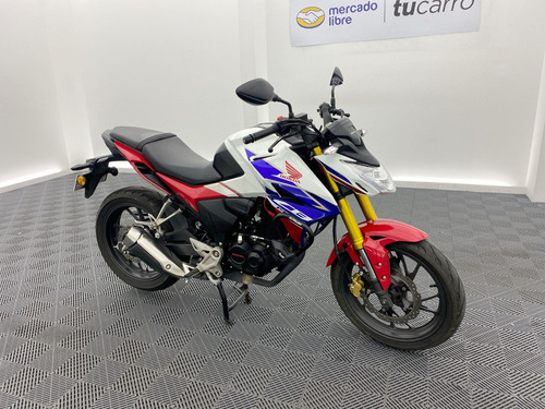 Imagen 12 de 25 de Honda Cb 190r Racing