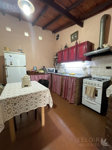 Imagen 12 de 19 de Casa En Venta 3 Amb En Parque Leloir