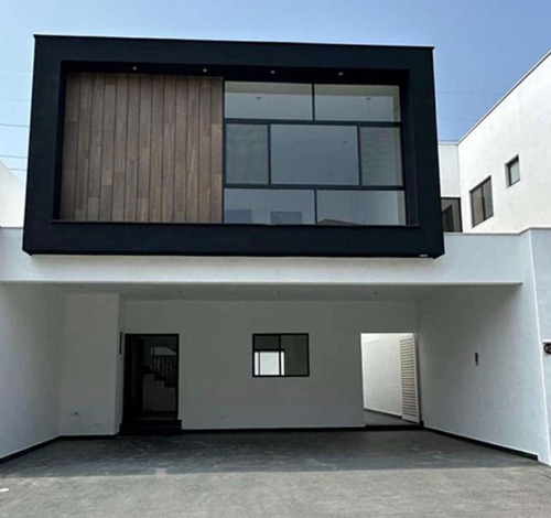 Casa En Venta Por El Huajuquito Altares Residencial Santiago