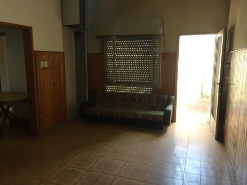 Imagen 7 de 14 de Departamento Tipo Casa En Venta En Lanus Este