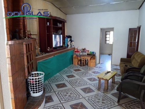 Casa 04 Dormitórios / Ótima Localização Morro Grande - 1517