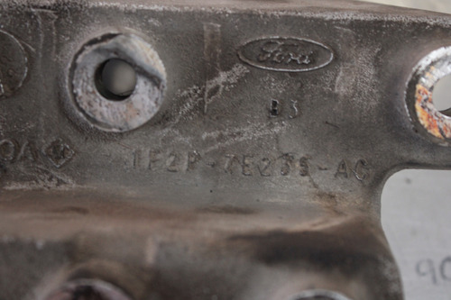 Base Soporte Motor Trasero Der Der Windstar 1f2p-7e235 K#538 (Usado)