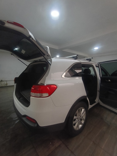 Kia Sorento 2.4 Lx At