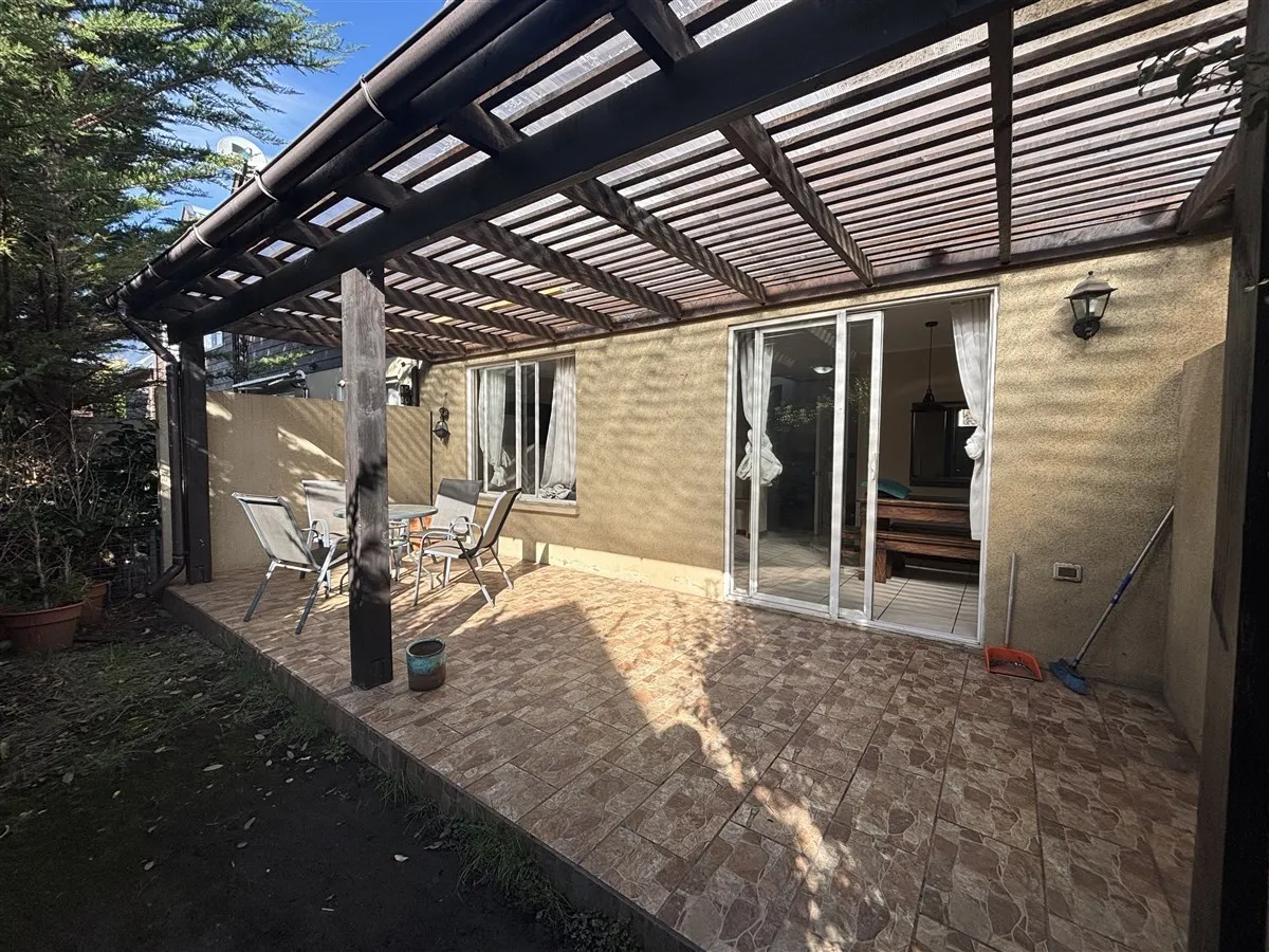 Imagen 4 de 23 de Casa En Pucon- Condominio Los Robles 1 Vista Al Volcán