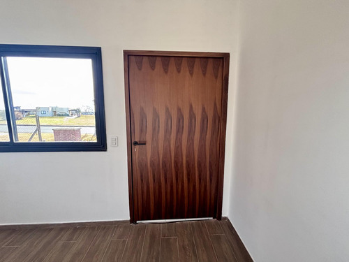 Casa En Venta San Sebastian Area 13
