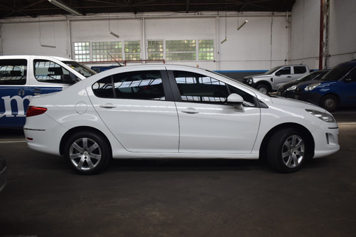 Peugeot 408 2.0 Allure 143cv