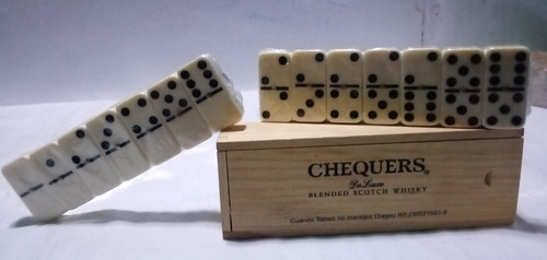 Domino Chequers Pequeño Estuche Madera