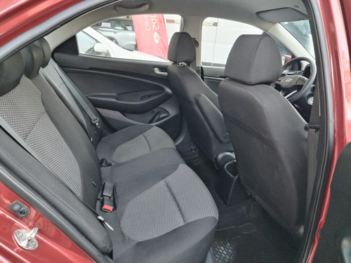 Hyundai Verna 1.4 Plus Mt