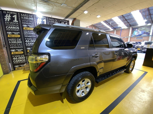 Imagen 3 de 25 de Toyota 4 Runner