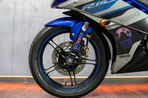 Yamaha R15 2018