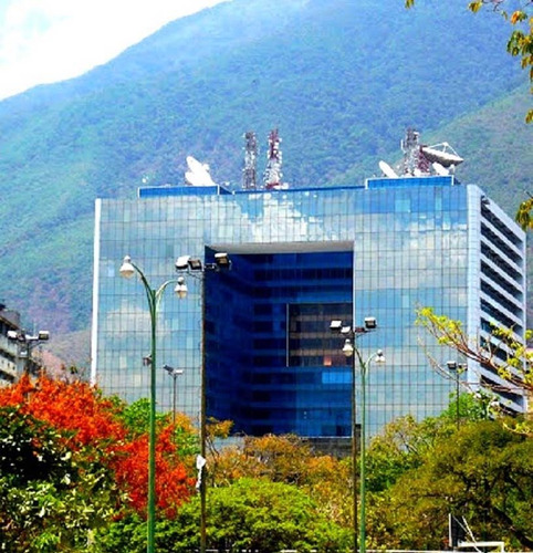 Imagen 1 de 23 de Alquilo Oficina En Piso Alto 385 M2 En Los Palos Grandes 7660