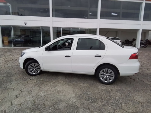 Volkswagen Voyage 1.0 12V MPI TOTALFLEX 4P MANUAL