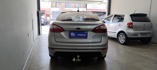 Ford Fiesta 1.6 16v Titanium Flex Powershift 5p