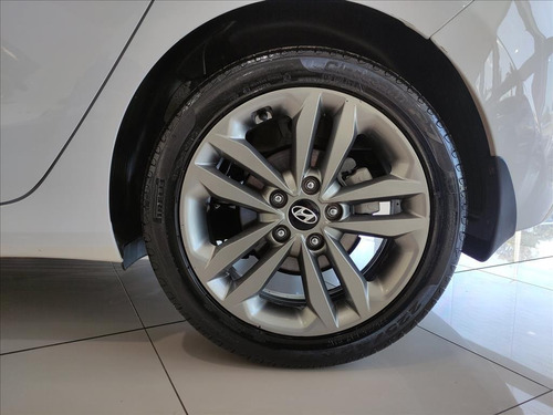Imagem 7 de 12 de I30 1.8 Mpi 16v Gasolina 4p Automatico