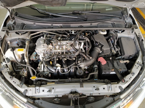 Toyota Corolla Gli 2015 100mil Km Unico Dueño!! Buen Estado!