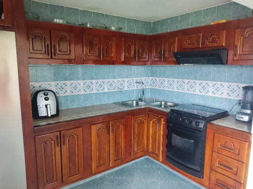 Imagen 10 de 20 de Fernando Guerrero Vende Apartamento Valle Alto Mañongo.