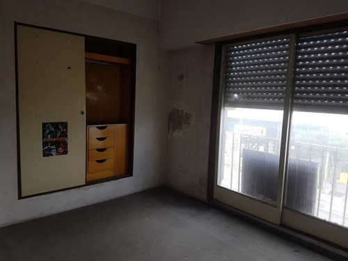Imagen 8 de 11 de Edificio Comercial - Lanús Oeste