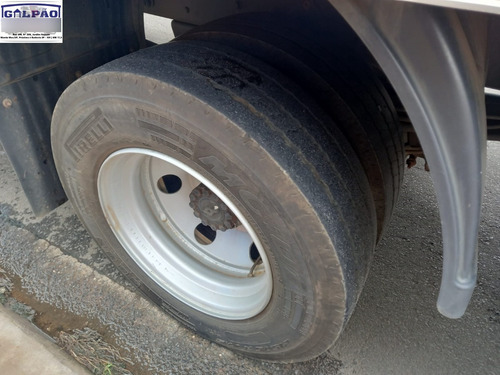 Imagem 13 de 15 de Iveco 9-190 Tector (2020) Baú Carga Seca