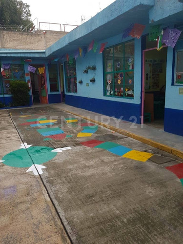 Local Comercial En Renta Antes Kinder, En Huixquilucan, Estado De México