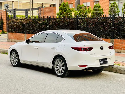 Mazda 3 2.0 Grand Touring At Hibrido Ligero - Mhev