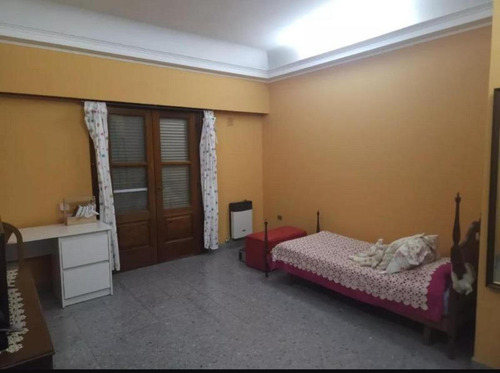 Ph En Venta - 3 Dormitorios 2 Baños - La Plata