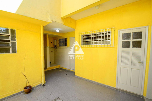 Imagem 1 de 25 de Casa No Humaitá Com 2 Quartos E 1 Vaga - 22262