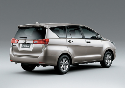 Toyota Innova Sr 2.7 6a/t 0km
