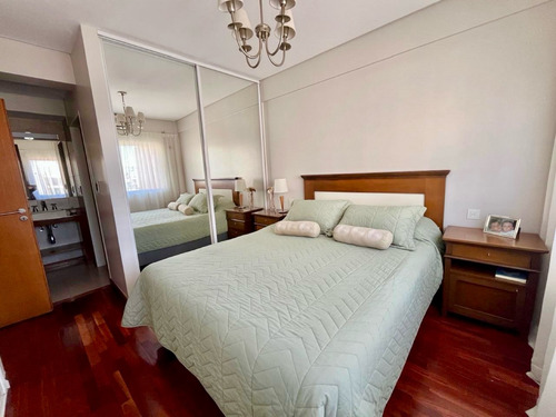 Departamento 4 Amb Con Cochera Y Balcon Aterrazado!!!