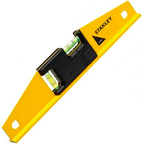 Imagem 2 de 4 de Nível De Alumínio Base Magnética 36cm Gp 14'' - Stanley