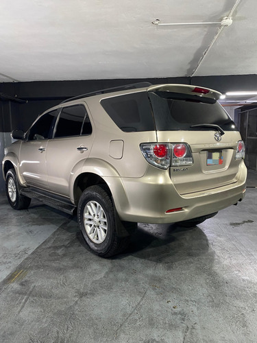 Toyota Fortuner 2012 Blindada