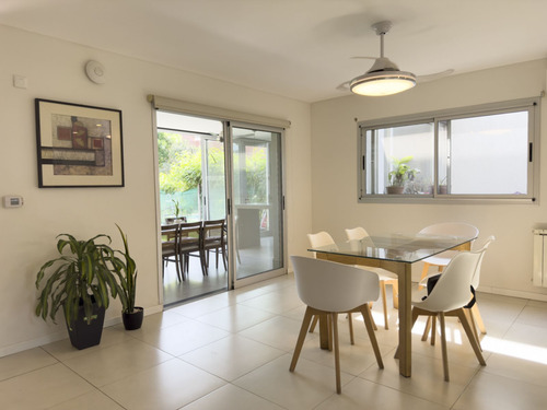 Imperdible Casa En Fisherton!