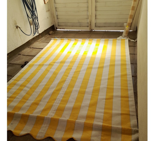 Toldo Vertical. Tela Sauleda Española Original (Usado)
