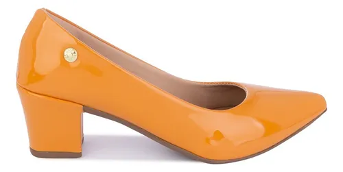 Scarpin cor uva 2025